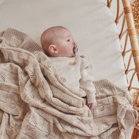 Sand Fleck Knit Leaf Blanket