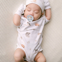 Native Animals Knot Hat