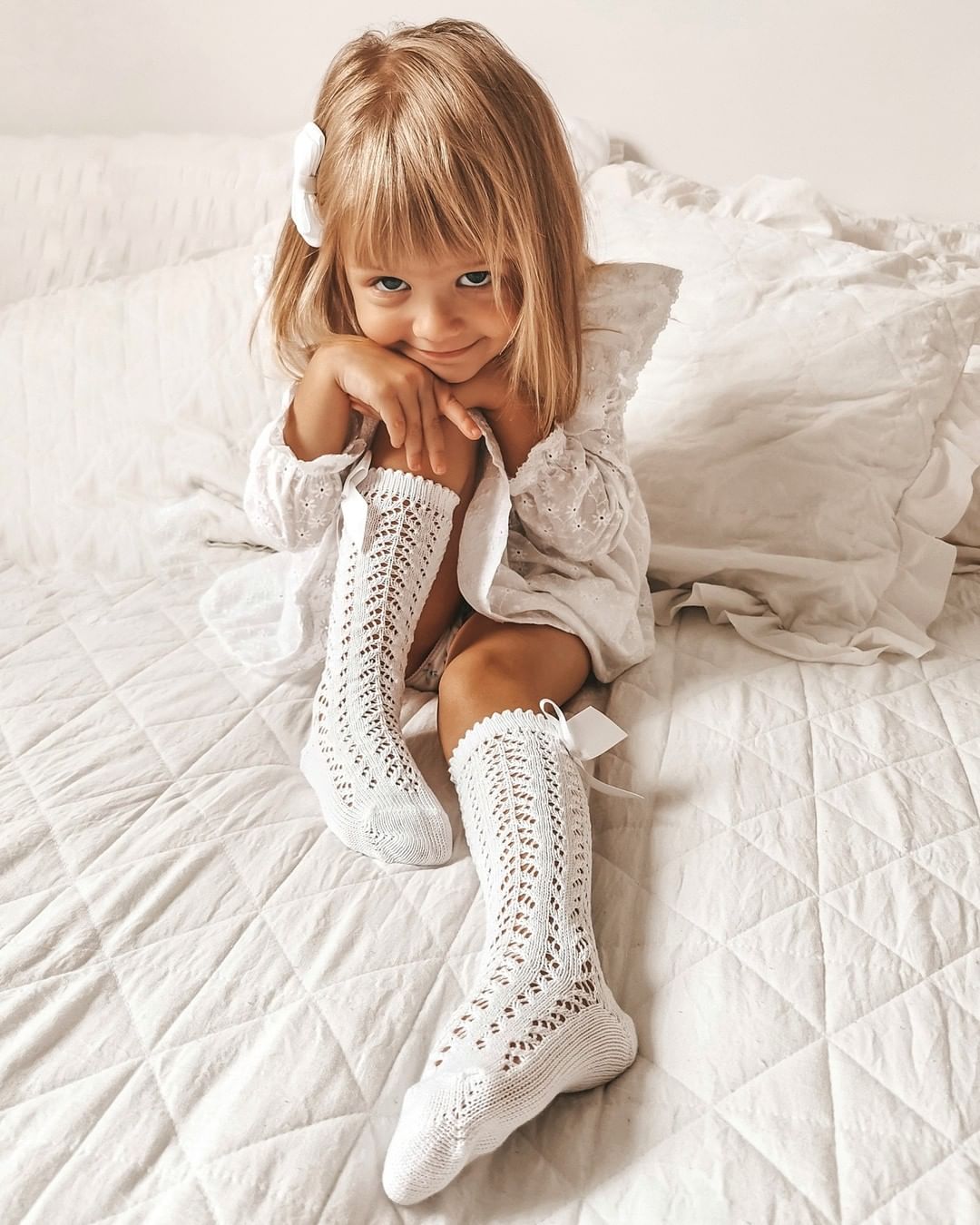 Condor Full Lace Knee High Socks - Cream