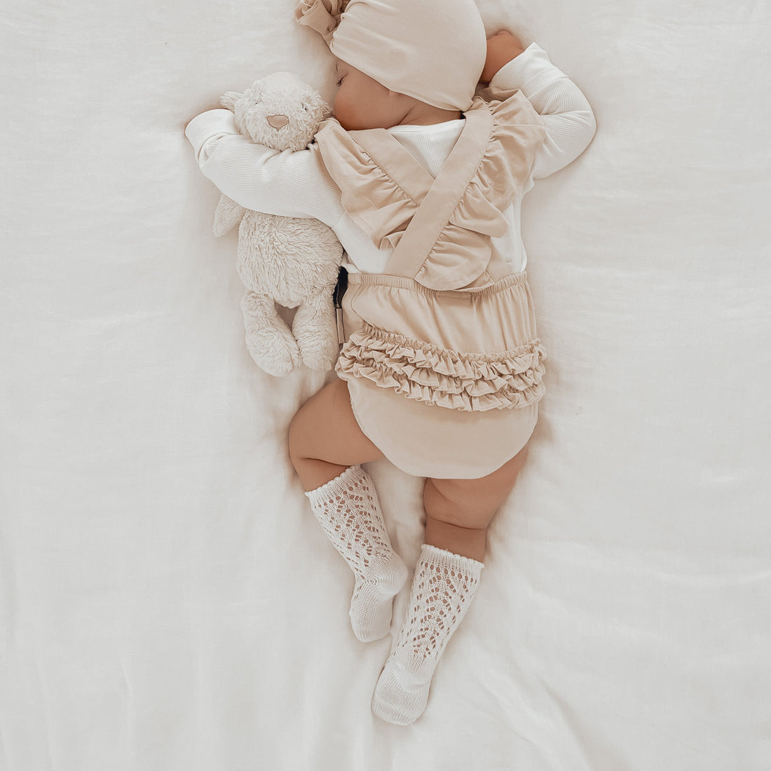 Full Lace Knee High Socks - Cream