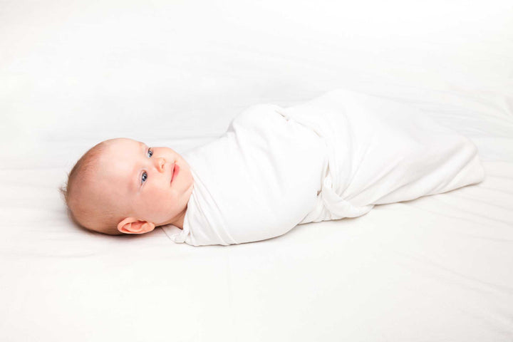 The Do’s & Don’ts of Swaddling: How to Wrap Your Baby
