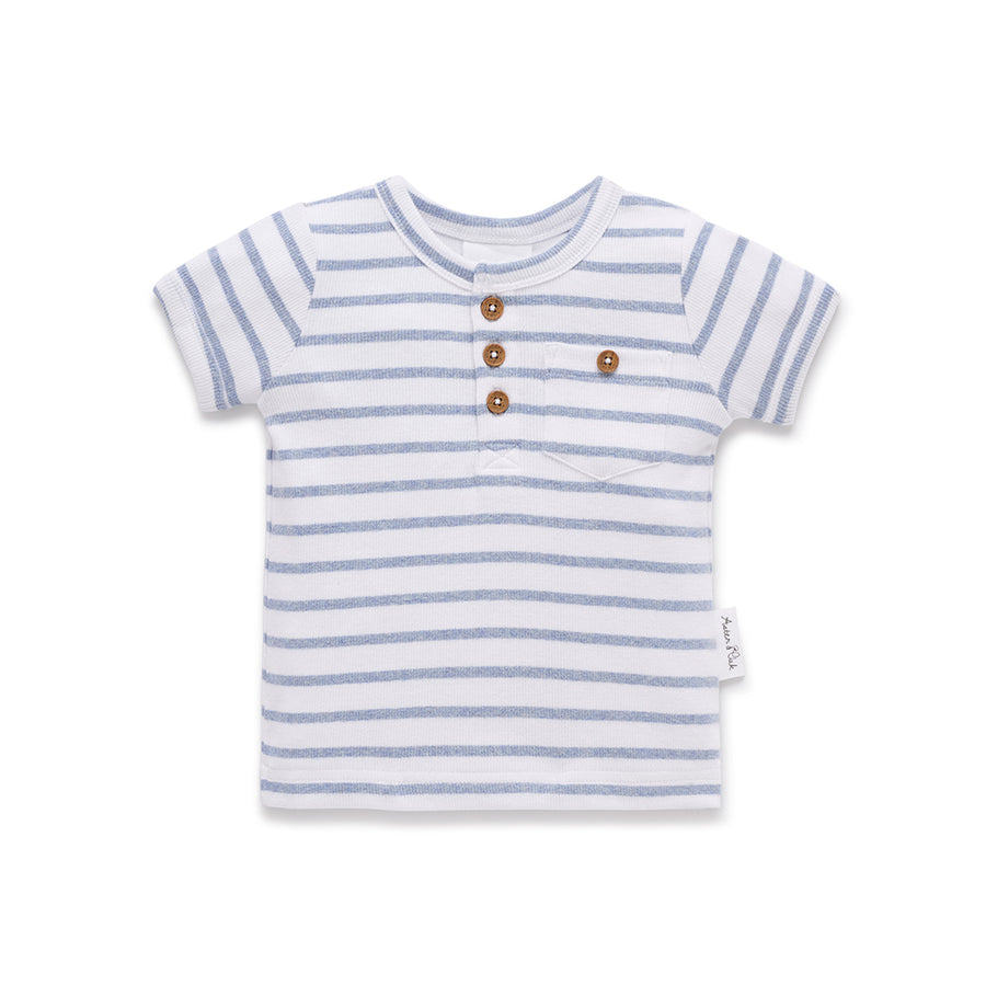 AOUTS13_BLUESTRIPE_1