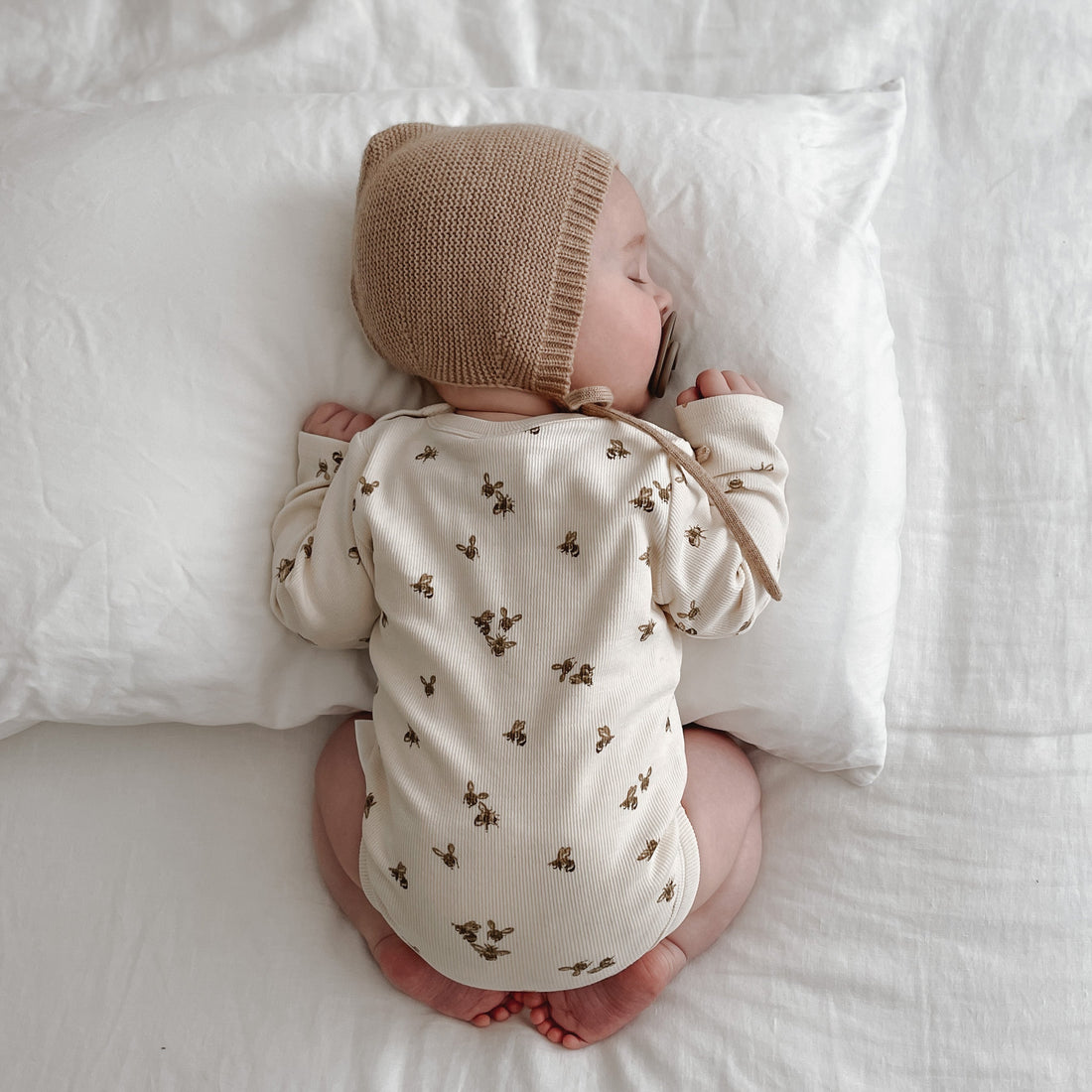 Natural Baby Bee Luxe Ribbed Onesie Aser & Oak