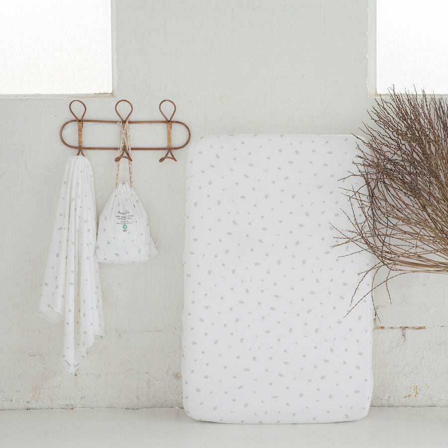 Organic Cotton Baby Newborn Little Leaf Fitted Cot Sheet 